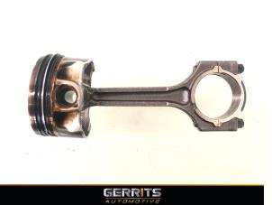 Gebruikte Zuiger Kia Ceed Sportswagon (CDF) 1.0i T-GDi 12V Prijs € 149,99 Margeregeling aangeboden door Gerrits Automotive BV