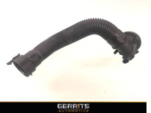 Gebruikte Intercooler Buis BMW 4 serie (F33) 428i 2.0 Turbo 16V Prijs € 39,99 Margeregeling aangeboden door Gerrits Automotive BV