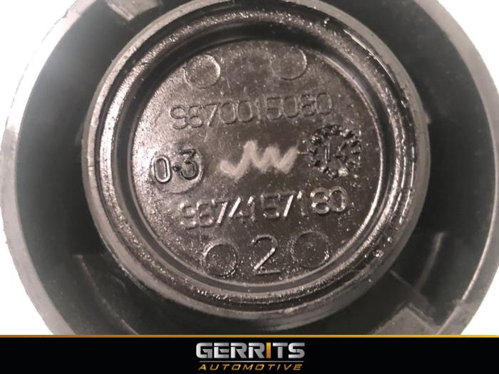 Oliedop van een Ford Transit Connect (PJ2) 1.6 TDCi 16V 95 2015