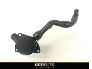 Gebruikte Carterventilatie Mercedes C (W204) 3.0 C-320 CDI V6 24V Prijs € 34,99 Margeregeling aangeboden door Gerrits Automotive BV