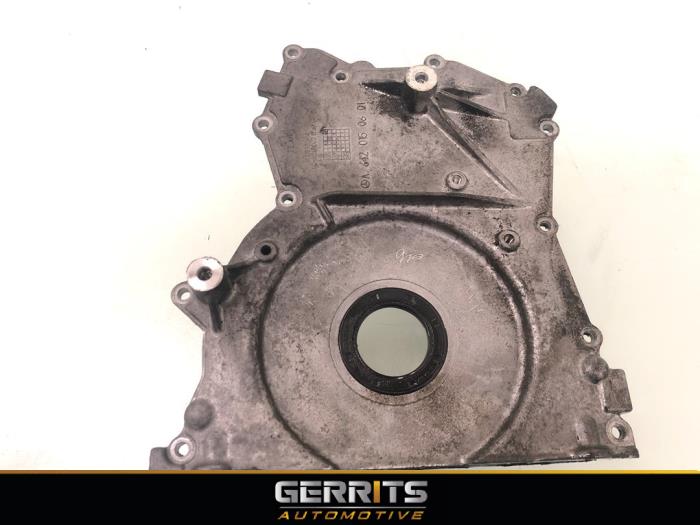 Gebruikte Distributiedeksel Mercedes C (W204) 3.0 C-320 CDI V6 24V Prijs € 69,99 Margeregeling aangeboden door Gerrits Automotive BV