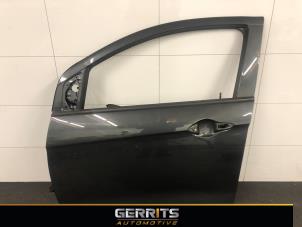 Gebruikte Portier 4Deurs links-voor Opel Karl 1.0 12V Prijs € 499,99 Margeregeling aangeboden door Gerrits Automotive