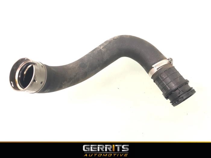 Gebruikte Intercooler Slang Opel Astra K 1.0 Turbo 12V Prijs € 34,99 Margeregeling aangeboden door Gerrits Automotive BV