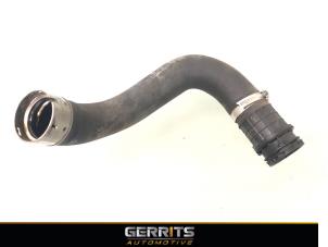 Gebruikte Intercooler Slang Opel Astra K 1.0 Turbo 12V Prijs € 34,99 Margeregeling aangeboden door Gerrits Automotive BV