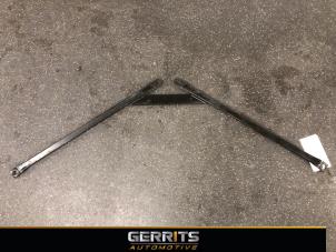 Gebruikte Steun (diversen) BMW 1 serie (F20) 120i 1.6 16V Prijs € 34,99 Margeregeling aangeboden door Gerrits Automotive BV