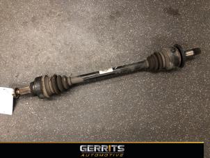 Gebruikte Aandrijfas links-achter BMW 1 serie (F20) 120i 1.6 16V Prijs € 74,99 Margeregeling aangeboden door Gerrits Automotive BV