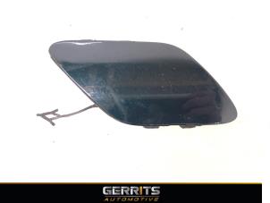 Gebruikte Afdekkap Sleepoog voor Opel Astra K 1.0 Turbo 12V Prijs € 24,99 Margeregeling aangeboden door Gerrits Automotive BV