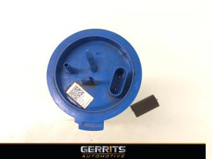 Gebruikte Tank element Pomp Skoda Fabia III Combi (NJ5) 1.2 TSI 16V Greentech Prijs € 74,99 Margeregeling aangeboden door Gerrits Automotive BV