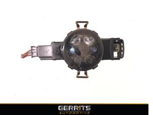 Gebruikte Sensor regen Skoda Fabia III Combi (NJ5) 1.2 TSI 16V Greentech Prijs € 34,99 Margeregeling aangeboden door Gerrits Automotive