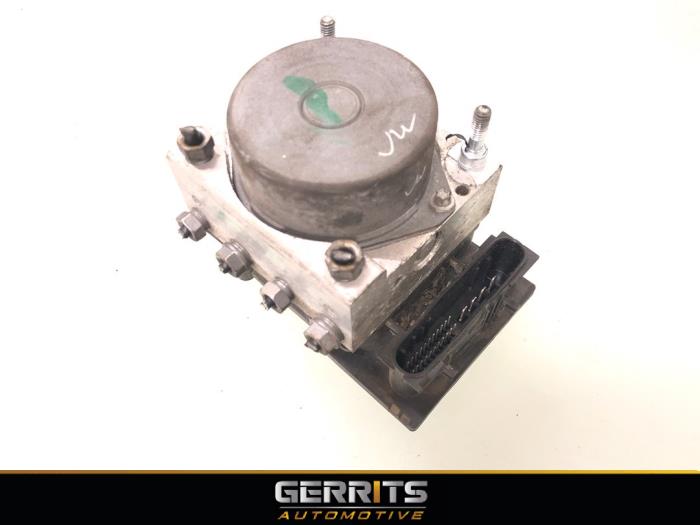 Gebruikte ABS Pomp Nissan Note (E11) 1.4 16V Prijs € 74,99 Margeregeling aangeboden door Gerrits Automotive BV