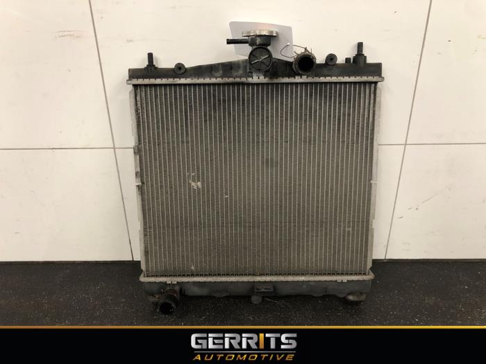 Gebruikte Radiateur Nissan Note (E11) 1.4 16V Prijs € 34,99 Margeregeling aangeboden door Gerrits Automotive BV