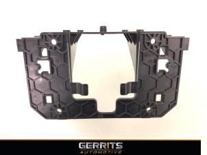 Gebruikte Steun (diversen) Opel Combo Cargo 1.6 CDTI 100 Prijs € 36,29 Inclusief btw aangeboden door Gerrits Automotive BV