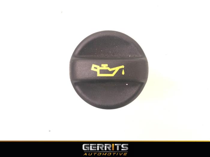 Gebruikte Oliedop Opel Grandland (X) 1.5 CDTI 130 Prijs € 19,99 Margeregeling aangeboden door Gerrits Automotive BV