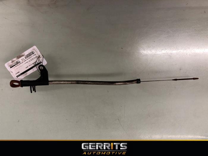 Gebruikte Peilstok Olie Opel Grandland (X) 1.5 CDTI 130 Prijs € 19,99 Margeregeling aangeboden door Gerrits Automotive BV