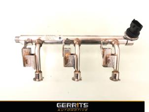 Gebruikte Injector brug Ford Focus 3 Wagon 1.0 Ti-VCT EcoBoost 12V 100 Prijs € 49,99 Margeregeling aangeboden door Gerrits Automotive BV