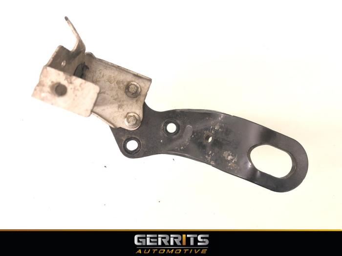 Gebruikte Motorsteun Ford Focus 3 Wagon 1.0 Ti-VCT EcoBoost 12V 100 Prijs € 19,99 Margeregeling aangeboden door Gerrits Automotive BV