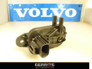 Gebruikte Roetfilter sensor Volvo V70 (SW) 2.4 D5 20V Prijs € 24,99 Margeregeling aangeboden door Gerrits Automotive