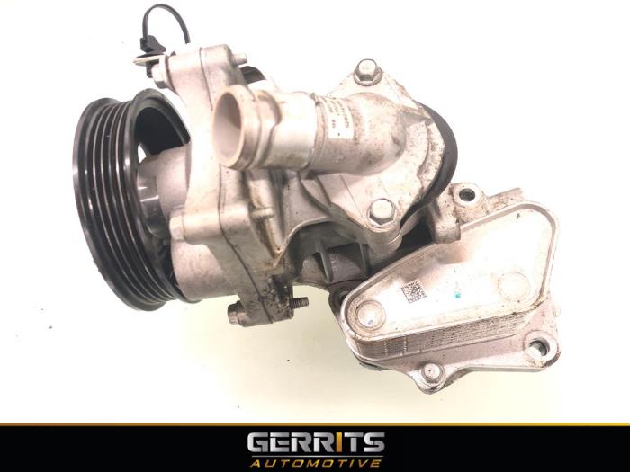 Gebruikte Waterpomp Opel Astra K 1.4 Turbo 16V Prijs € 99,99 Margeregeling aangeboden door Gerrits Automotive BV