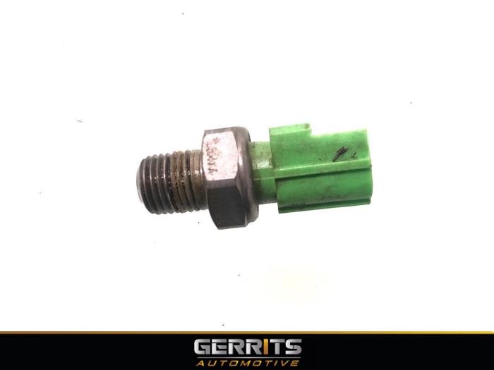 Oliedruk sensor van een Ford Focus 3 1.0 Ti-VCT EcoBoost 12V 100 2017