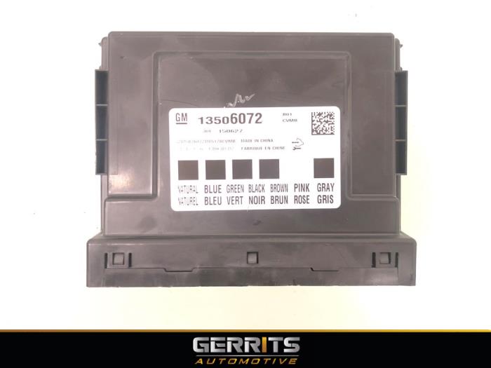 Gebruikte Computer Body Control Opel Corsa E 1.4 16V Prijs € 74,99 Margeregeling aangeboden door Gerrits Automotive BV