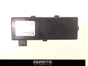 Gebruikte Deur module Opel Corsa E 1.4 16V Prijs € 19,99 Margeregeling aangeboden door Gerrits Automotive BV