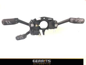 Gebruikte Combischakelaar Stuurkolom Skoda Octavia (5EAA) 1.6 TDI 16V Prijs € 99,99 Margeregeling aangeboden door Gerrits Automotive BV