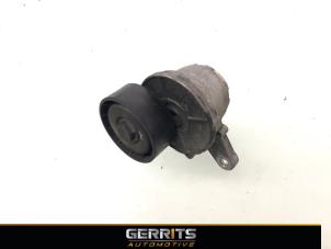 Gebruikte Spanrol Multiriem Skoda Octavia (5EAA) 1.6 TDI 16V Prijs € 24,99 Margeregeling aangeboden door Gerrits Automotive BV