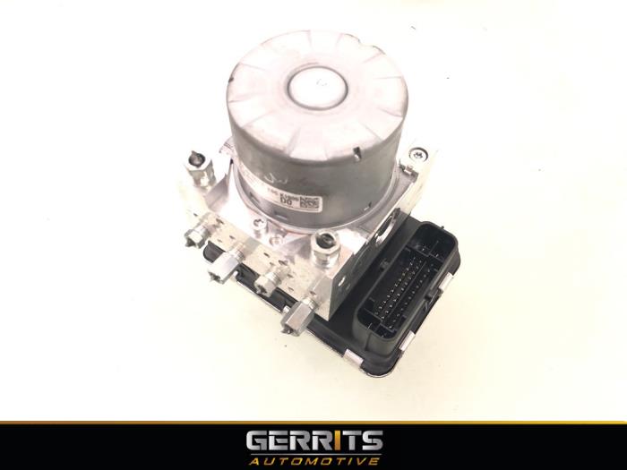 Gebruikte ABS Pomp Mazda 2 (DJ/DL) 1.5 SkyActiv-G 90 Prijs € 249,99 Margeregeling aangeboden door Gerrits Automotive BV
