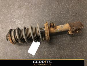 Gebruikte Mac Phersonpoot links-voor Opel Astra H GTC (L08) 1.4 16V Twinport Prijs € 39,99 Margeregeling aangeboden door Gerrits Automotive BV