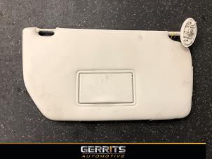 Gebruikte Zonneklep Ford Transit Courier 1.5 TDCi 75 Prijs € 34,99 Margeregeling aangeboden door Gerrits Automotive BV