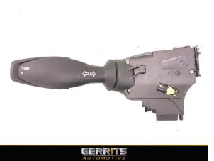 Gebruikte Knipperlicht Schakelaar Ford Transit Courier 1.5 TDCi 75 Prijs € 19,99 Margeregeling aangeboden door Gerrits Automotive BV