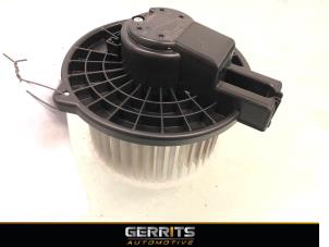 Gebruikte Chaufage Ventilatiemotor Mazda 2 (DJ/DL) 1.5 SkyActiv-G 90 Prijs € 74,99 Margeregeling aangeboden door Gerrits Automotive
