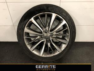 Gebruikte Velg + Band Opel Corsa E 1.4 16V Prijs € 99,99 Margeregeling aangeboden door Gerrits Automotive BV