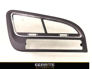 Gebruikte Dashboard deel Peugeot 5008 I (0A/0E) 1.6 THP 16V Prijs € 19,99 Margeregeling aangeboden door Gerrits Automotive BV