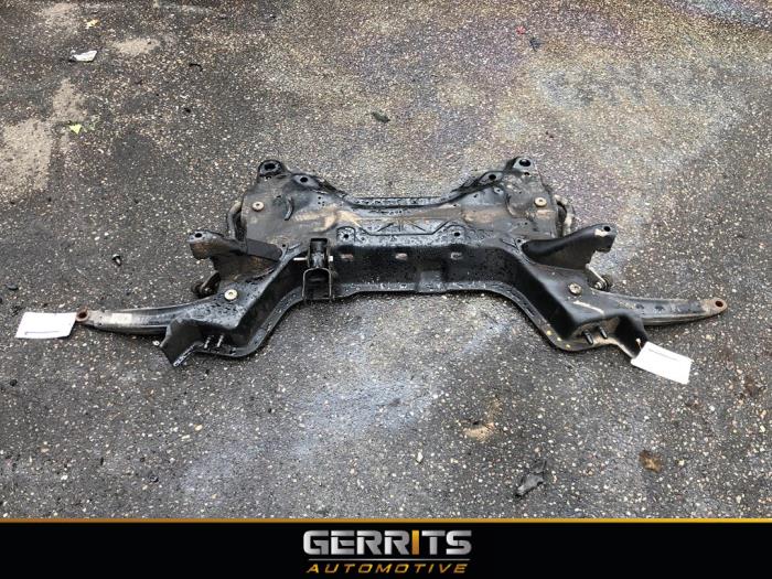 Gebruikte Subframe Peugeot 5008 I (0A/0E) 1.6 THP 16V Prijs € 99,99 Margeregeling aangeboden door Gerrits Automotive BV