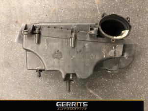 Gebruikte Luchtfilterhuis Peugeot 3008 I (0U/HU) 1.6 HDiF 16V Prijs € 39,99 Margeregeling aangeboden door Gerrits Automotive BV