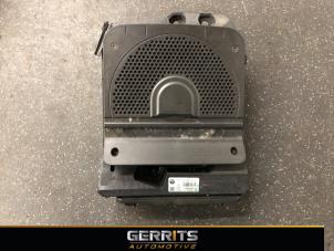 Gebruikte Luidspreker BMW 3 serie Touring (F31) 318i 1.5 TwinPower Turbo 12V Prijs € 74,99 Margeregeling aangeboden door Gerrits Automotive BV