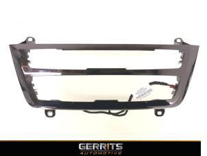 Gebruikte Dashboard deel BMW 3 serie Touring (F31) 318i 1.5 TwinPower Turbo 12V Prijs € 49,99 Margeregeling aangeboden door Gerrits Automotive BV