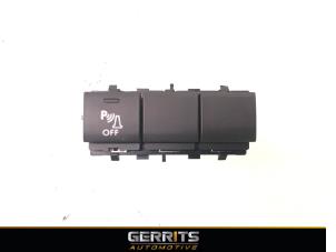 Gebruikte PDC Schakelaar Citroen Jumpy 1.6 Blue HDi 95 Prijs € 24,19 Inclusief btw aangeboden door Gerrits Automotive BV