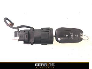 Gebruikte Kontaktslot + Sleutel Citroen Jumpy 1.6 Blue HDi 95 Prijs € 120,99 Inclusief btw aangeboden door Gerrits Automotive BV
