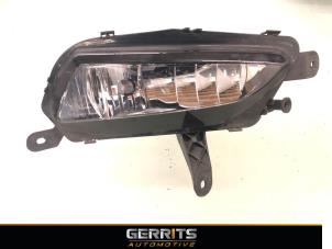 Gebruikte Mistlamp rechts-voor Opel Astra K 1.0 Turbo 12V Prijs € 59,99 Margeregeling aangeboden door Gerrits Automotive BV