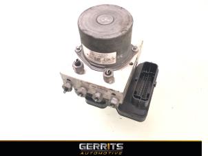 Gebruikte ABS Pomp Opel Astra K 1.0 Turbo 12V Prijs € 124,99 Margeregeling aangeboden door Gerrits Automotive BV