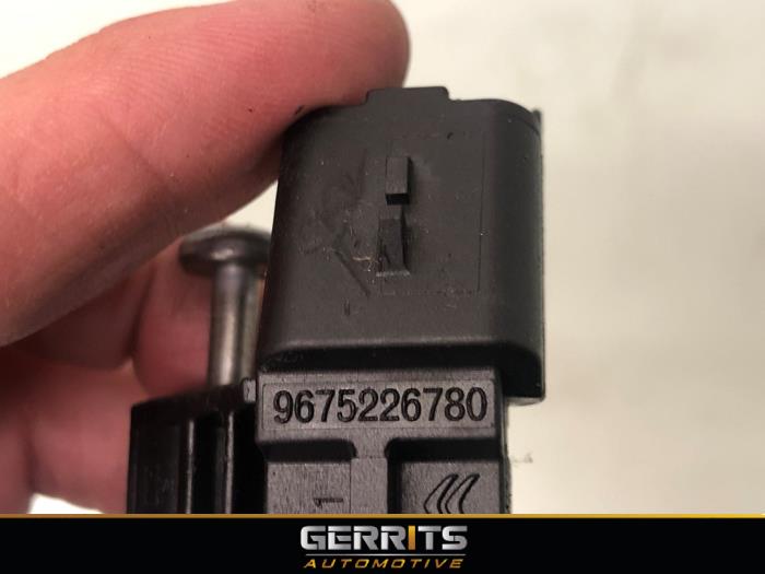 BDP Sensor van een Citroën DS3 (SA) 1.2 12V PureTech 82 2012