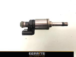 Gebruikte Injector (benzine injectie) Ford Grand C-Max (DXA) 1.0 Ti-VCT EcoBoost 12V 125 Prijs € 34,99 Margeregeling aangeboden door Gerrits Automotive BV