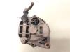 Dynamo van een Opel Agila (B) 1.0 12V 2011