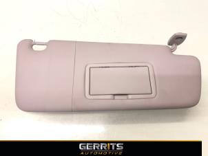 Gebruikte Zonneklep Opel Corsa D 1.4 16V Twinport Prijs € 19,99 Margeregeling aangeboden door Gerrits Automotive BV