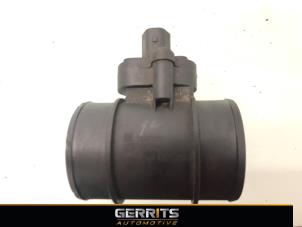 Gebruikte Luchtmassameter Opel Corsa D 1.4 16V Twinport Prijs € 19,99 Margeregeling aangeboden door Gerrits Automotive BV