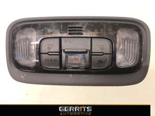 Gebruikte Binnenverlichting voor Toyota Yaris IV (P21/PA1/PH1) 1.5 12V Hybrid 115 Prijs € 39,99 Margeregeling aangeboden door Gerrits Automotive BV