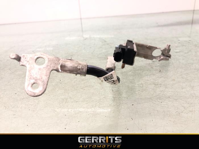 Accu sensor van een Toyota Yaris IV (P21/PA1/PH1) 1.5 12V Hybrid 115 2023