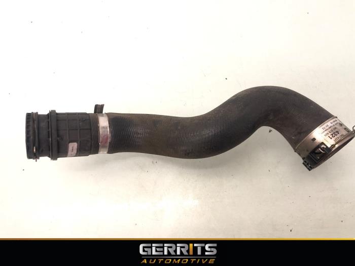 Gebruikte Intercooler Slang Opel Astra K Sports Tourer 1.6 CDTI 110 16V Prijs € 24,99 Margeregeling aangeboden door Gerrits Automotive BV
